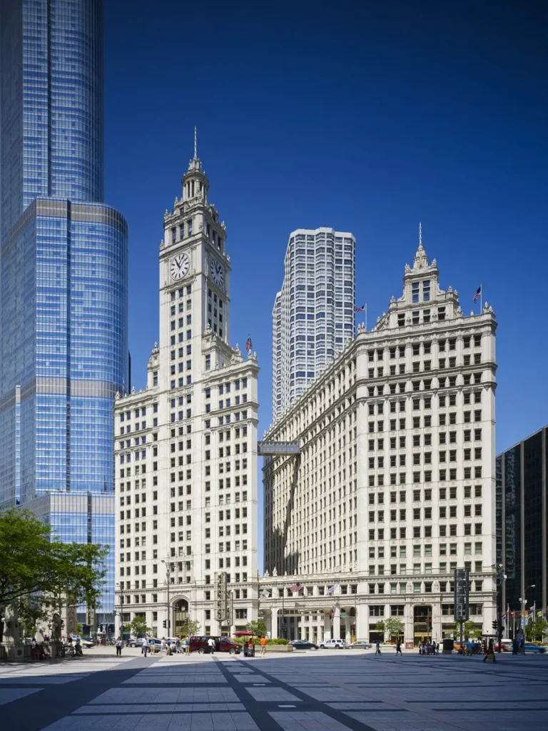 La Giralda de Chicago