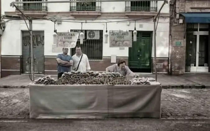 Avellanas verdes en la Velá de Triana